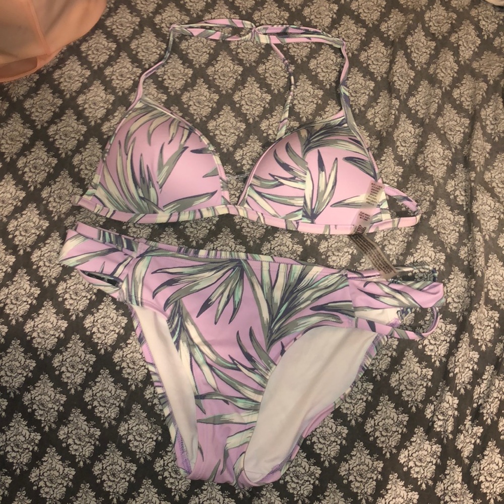 Bathing suit
